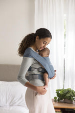Ergobaby Mochila Portabebé Embrace - Azul Oxford