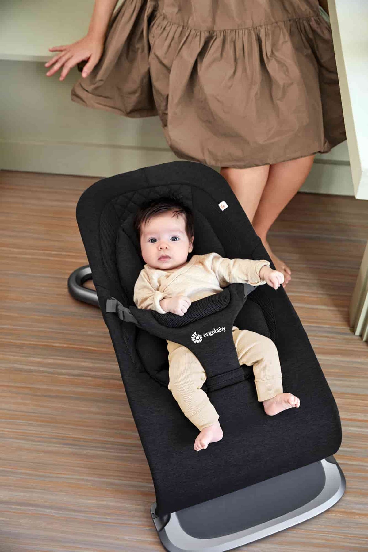 Ergobaby Espreguiçadeira Evolve - Onyx Black