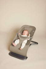 Ergobaby Espreguiçadeira Evolve - Soft Olive