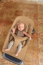 Ergobaby Espreguiçadeira Evolve - Camel