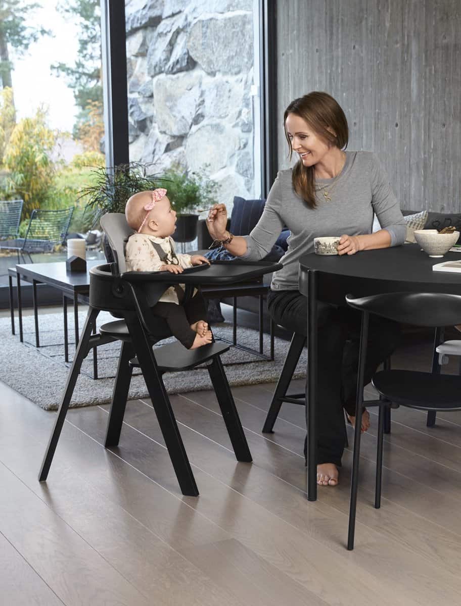Stokke Steps Bundles - Assento Preto/Patas Pretas (Faia)