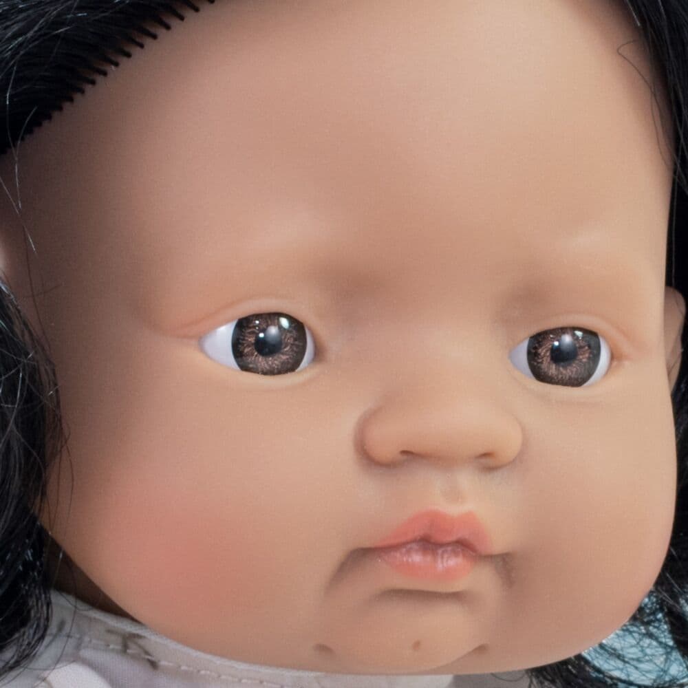 Boneca Latino-Americana 38 cm My Friends & Me da Miniland - A partir dos 10 meses