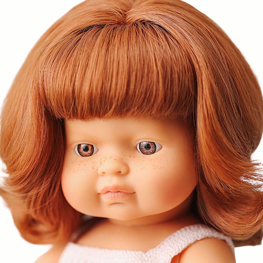 Boneca Caucasiana Ruiva 38 cm My Friends & Me da Miniland - A partir dos 10 meses