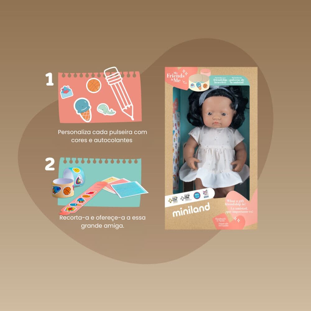 Boneca Latino-Americana 38 cm My Friends & Me da Miniland - A partir dos 10 meses