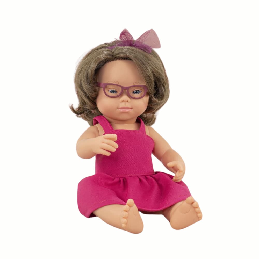 Boneca Caucasiana com Síndrome de Down e Óculos 38 cm My Friends & Me da Miniland - A partir dos 3 anos