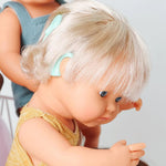 Boneca com Implante Coclear 38 cm My Friends & Me da Miniland - A partir dos 3 anos