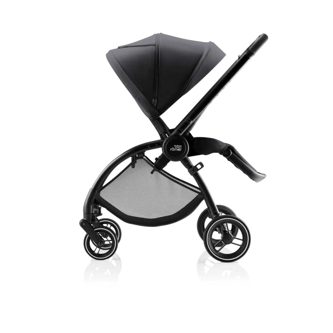 Trio Rio Carrinho de Bebé + Ovinho Baby-Safe Pro + Base Isofix Vario 5Z da Britax Römer - Style Carbon Black