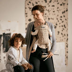 BabyBjorn Mochila Porta Bebé Mini Woven - Beige/Gris Oscuro