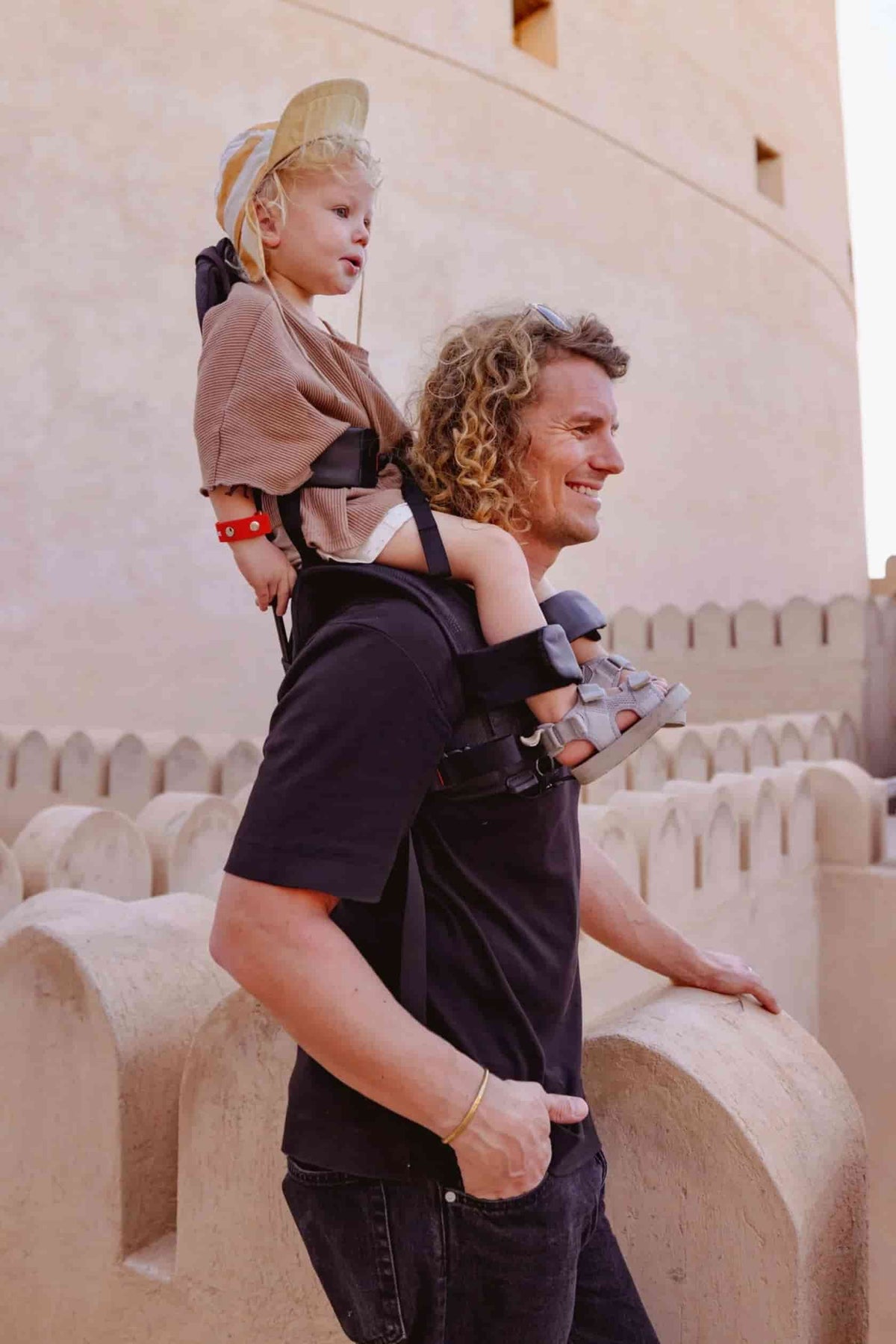 Minimeis The Shoulder Carrier G5 - Black Core