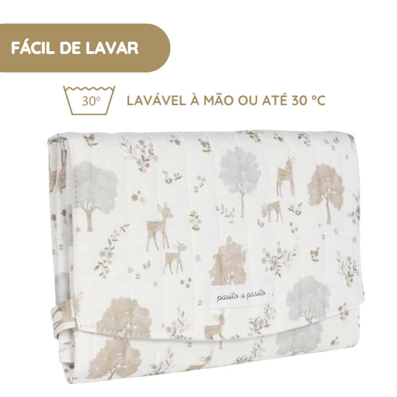Pasito a Pasito Muda Fraldas Nara