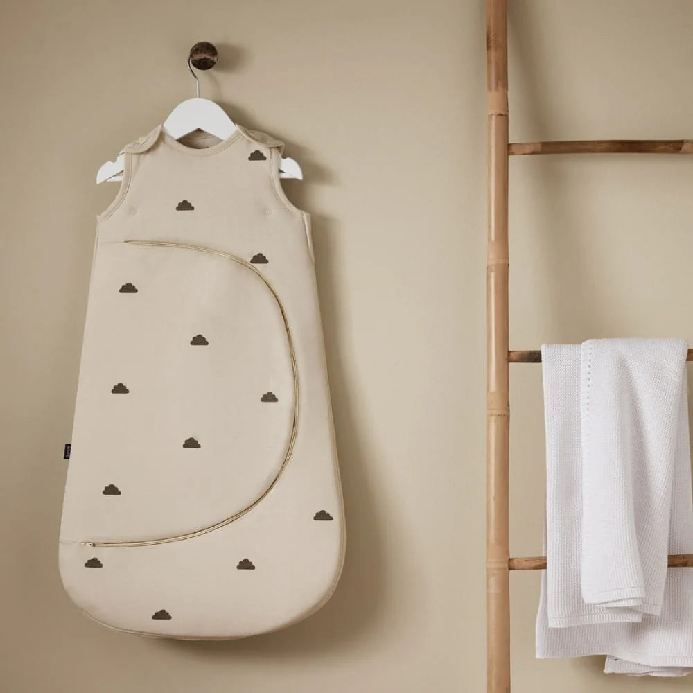 SnuzPouch Saco de dormir 0-6 meses Tog 1.0 - Sand Cloud