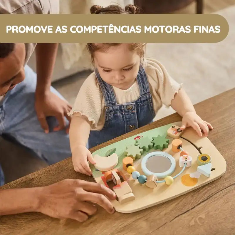 Tiny Love Tabuleiro de Atividades em Madeira Farmers Funday