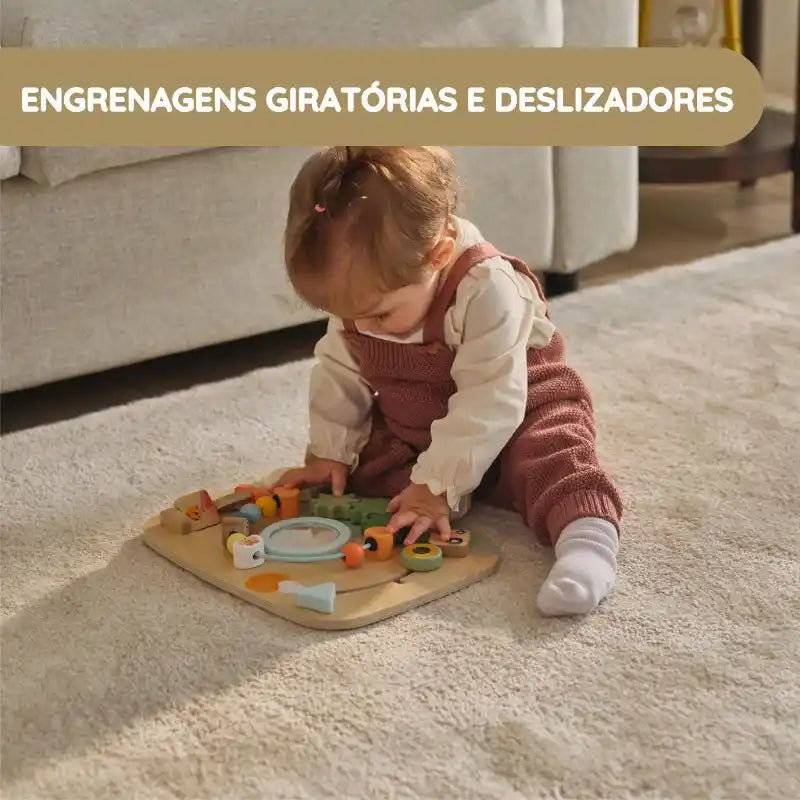 Tiny Love Tabuleiro de Atividades em Madeira Farmers Funday