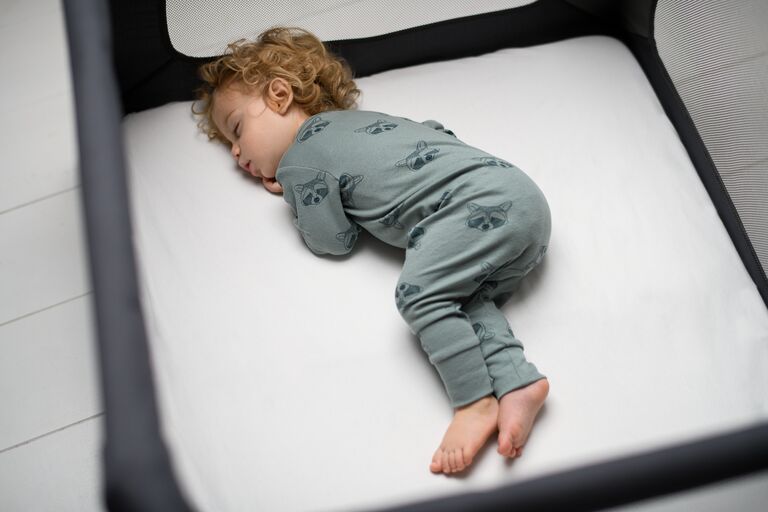 Maxi-Cosi Parque/Berço Swift Eco 3 em 1 - Beyond Grey