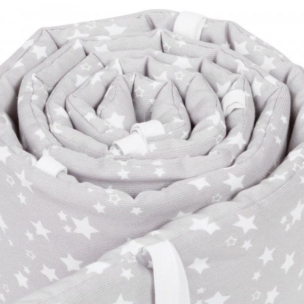 Babybay Protetor de Grades Piqué para Maxi, Boxspring, Comfort e Comfort Plus - cinza c/ estrelas brancas