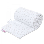 Babybay Protetor de Grades Piqué para Maxi, Boxspring, Comfort e Comfort Plus - branco c/ estrelas cinza claro
