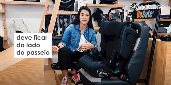 Cadeira Auto elevatória Kidfix i-Size da Britax Romer  - Jade Green dos 3.5 aos 12 anos