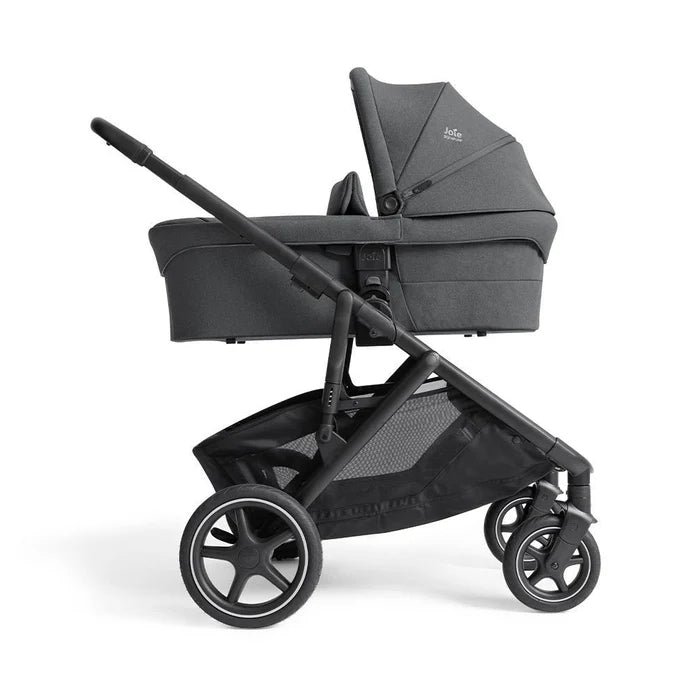 Joie Carrinho de Bebé Versiti Signature - Ebony