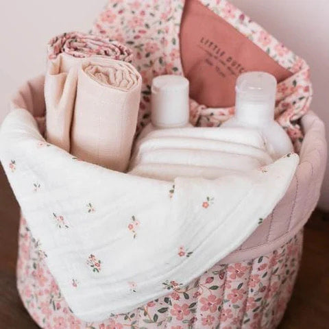 Little Dutch Swaddles 70 x 70 em Musselina - Soft Pink ; Fairy Floral