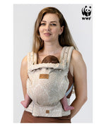 Isara Elite Mochila Portabebé - Majestic Ivory Forest