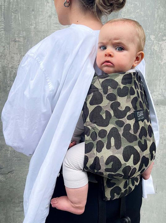 Isara Mochila Portabebé Quick Full Buckle - Tiba+Marl Camo