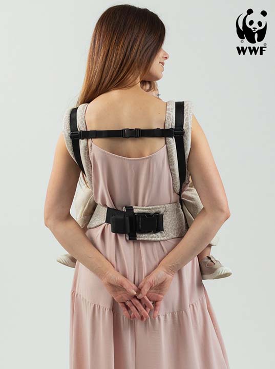 Isara Mochila Portabebé Quick Full Buckle V2 - Majestic Ivory Forest