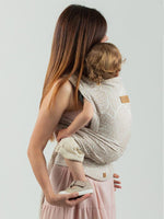 Isara Quick Half Buckle Mochila Portabebé - Majestic Ivory Forest