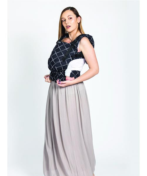 Isara The ONE Mochila Portabebé - Diamonda Black