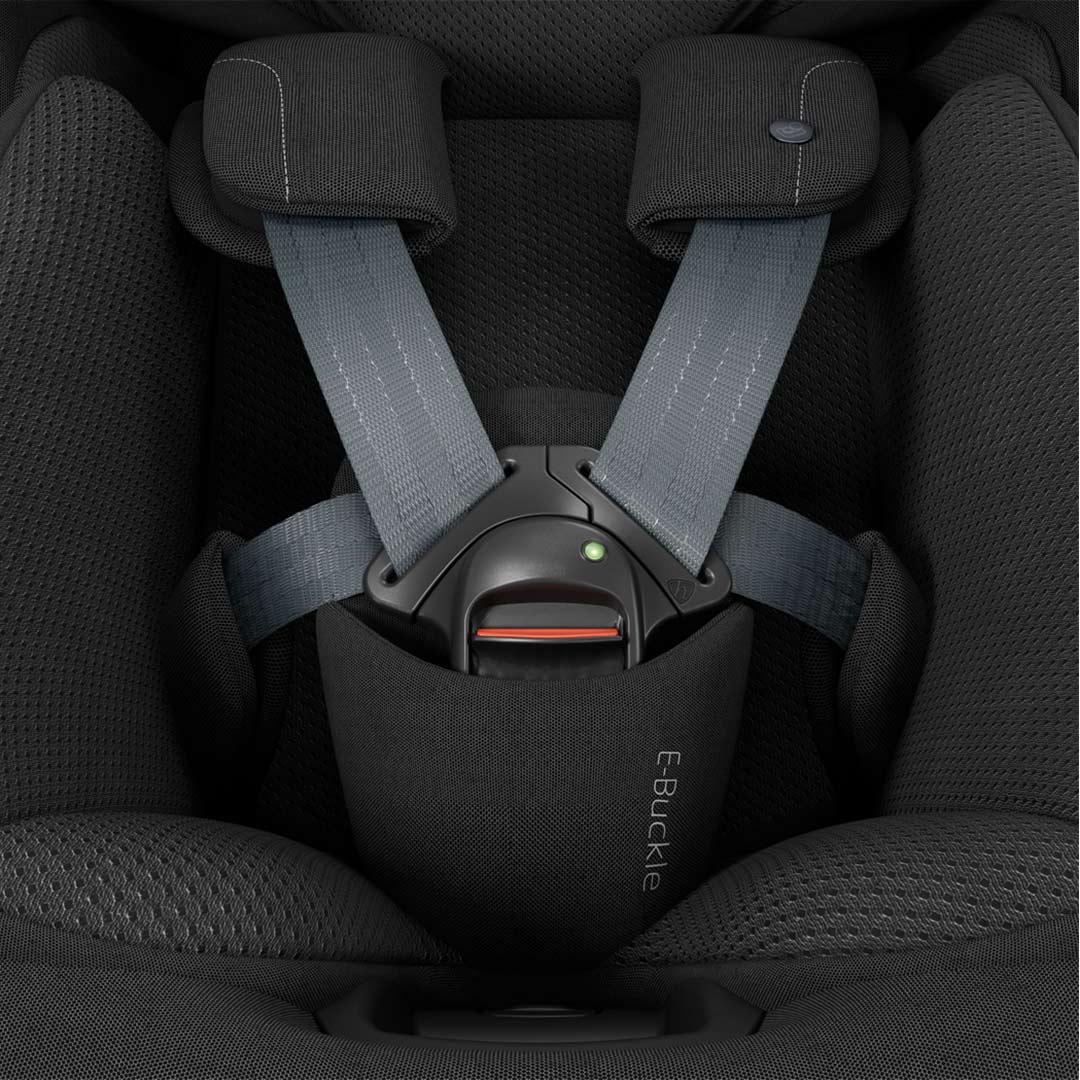 Maxi-Cosi Mica Slide Pro - detalhe de utilização
