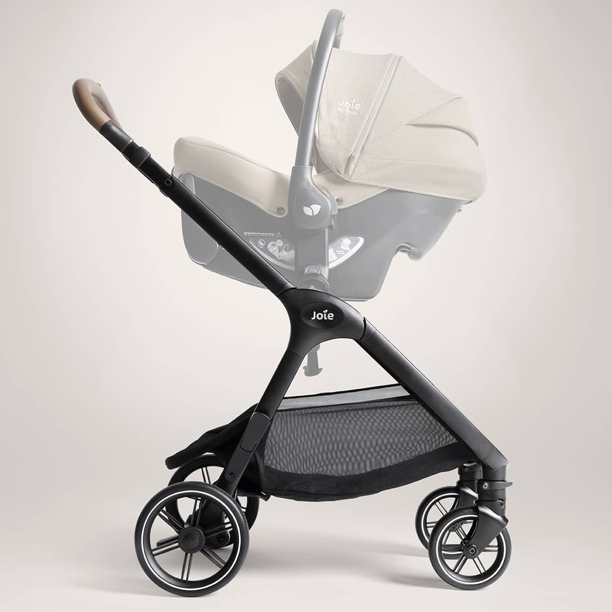Joie Trio Valora Carrinho de Bebé - Sandstone