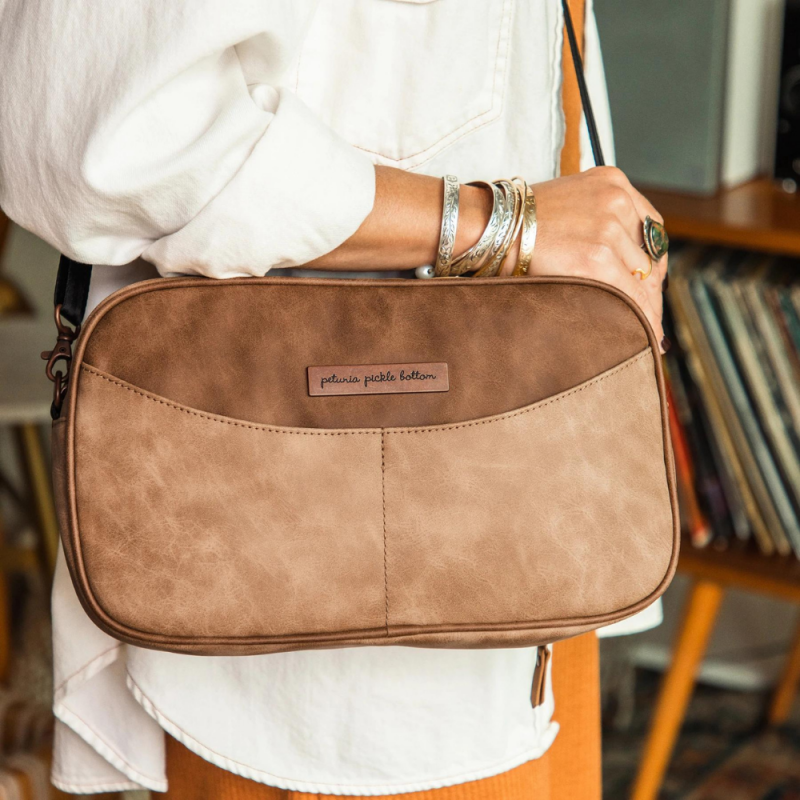 Petunia Clutch Trocador Companion - Toasted Baguette