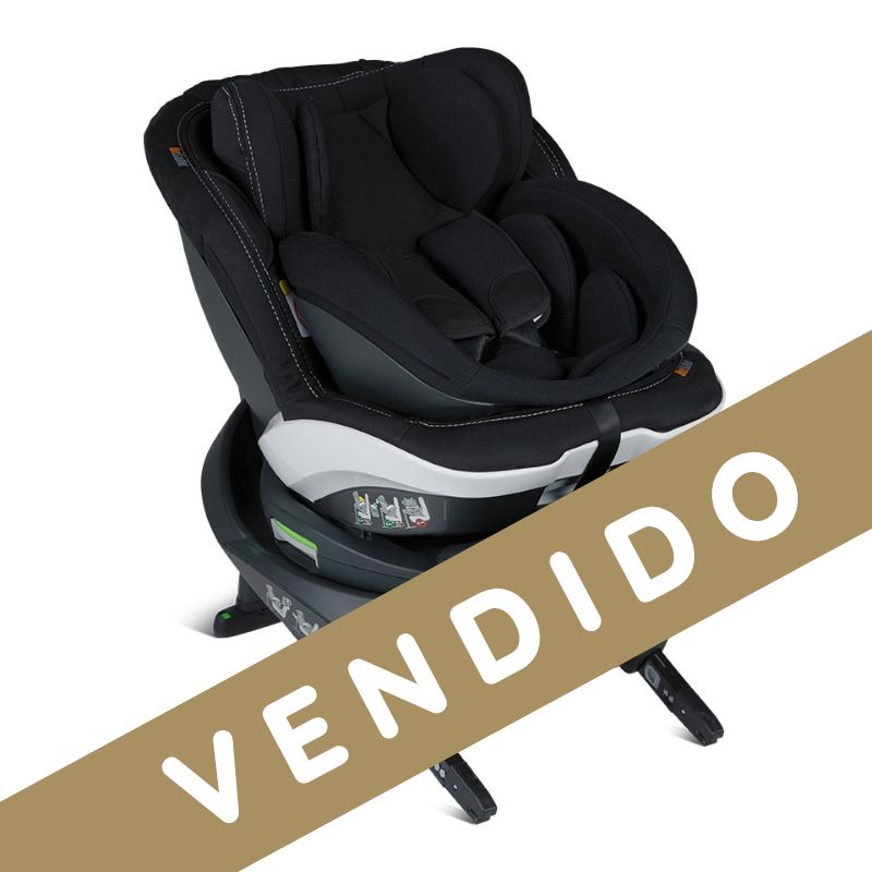 Cadeira Auto iZi Twist B i-Size da BeSafe – Premium Car Interior Black